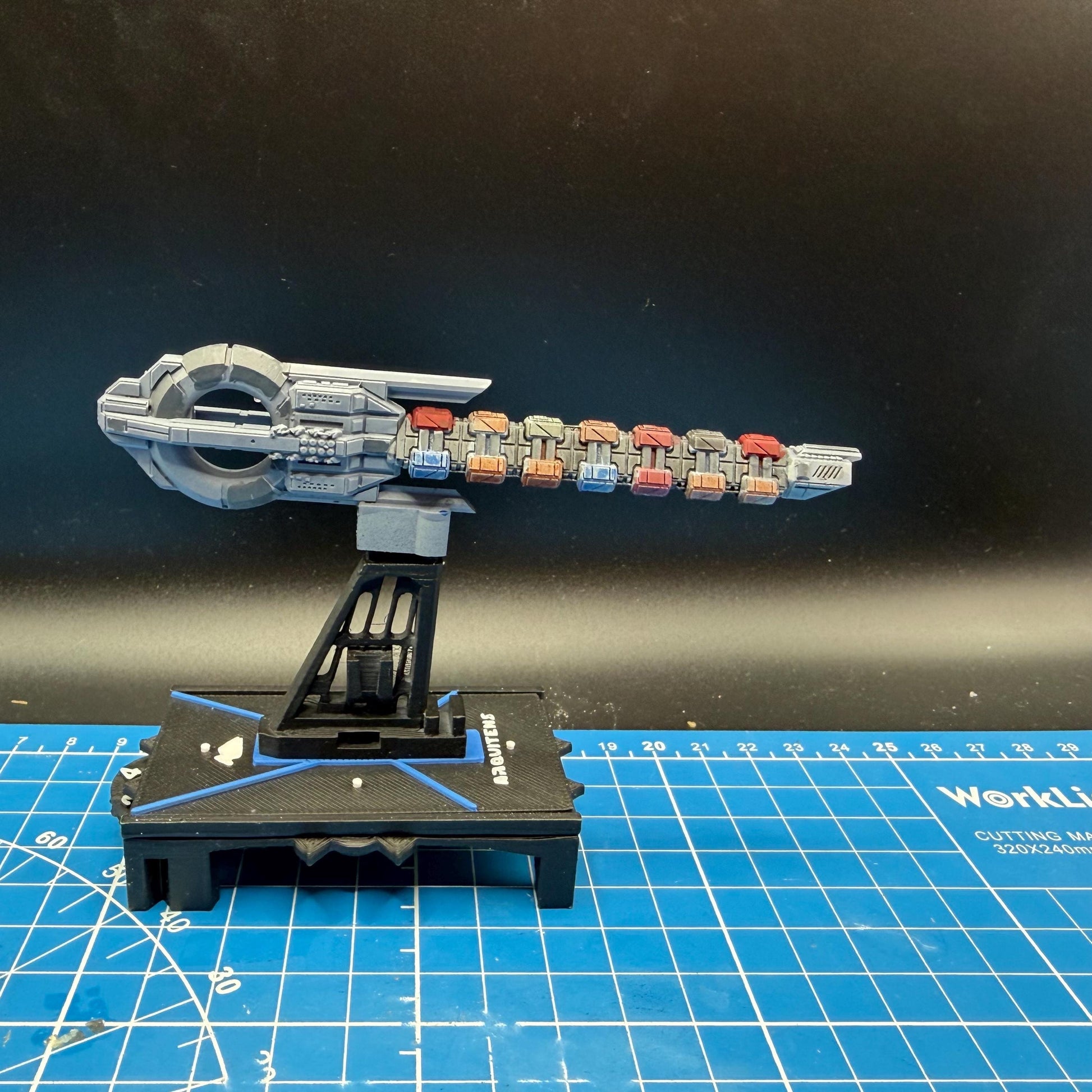 Quarrel Migratory Cruiser for Star Wars Armada scale games (120mm)