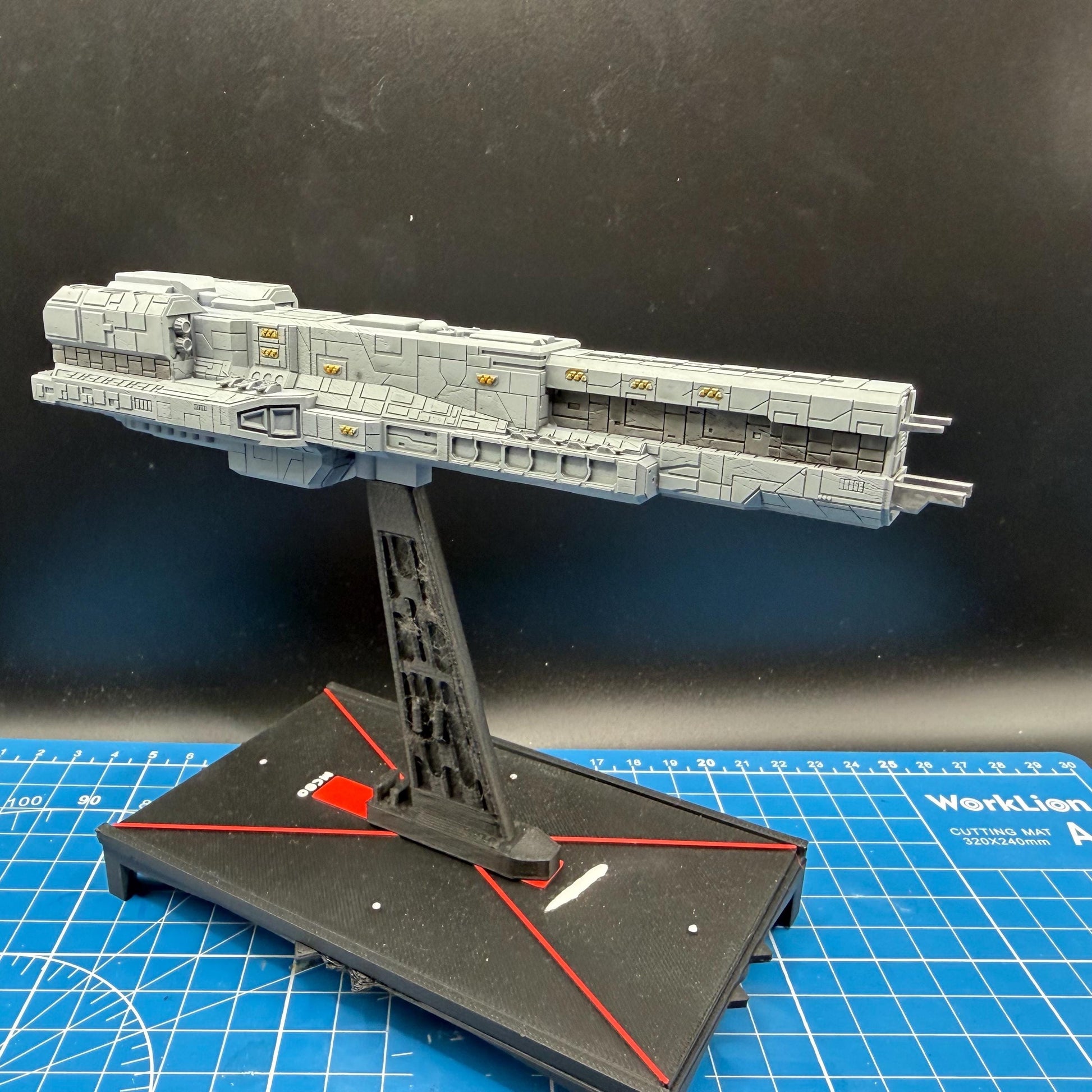 UNSC Eion class Light Carrier : Halo Armada Miniature (190mm)