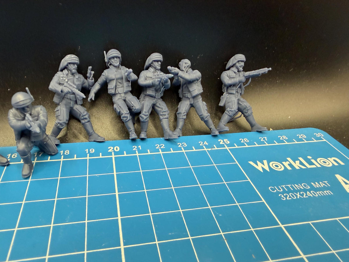 Rebel Insurgent Navy Troopers (12): 35mm Miniatures for Star Wars Legion