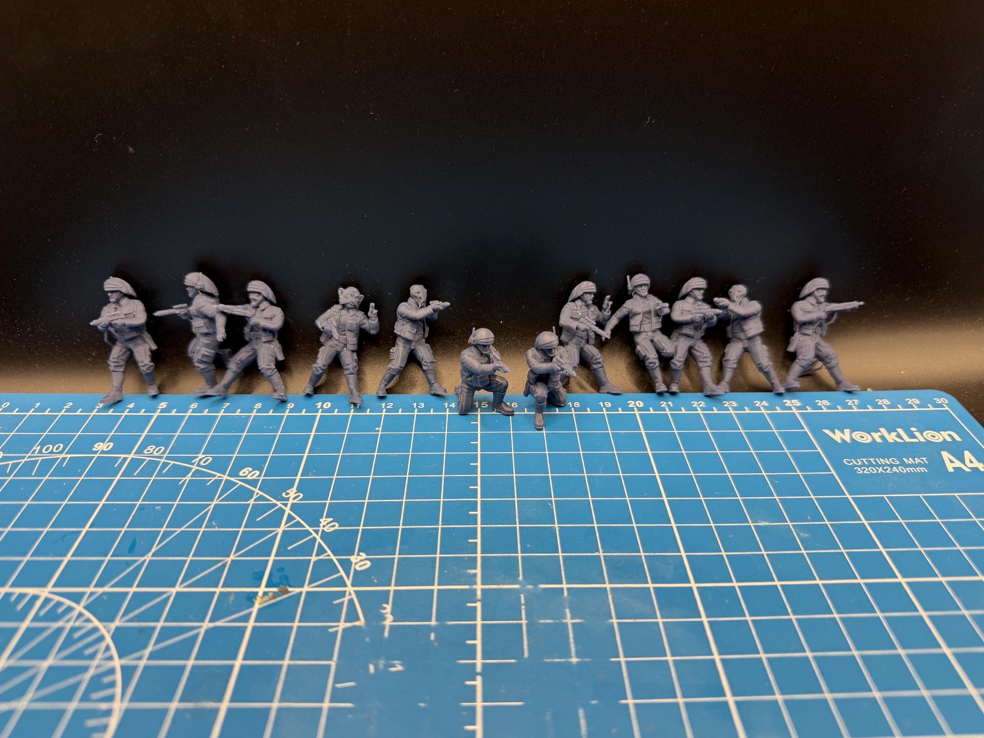 Rebel Insurgent Navy Troopers (12): 35mm Miniatures for Star Wars Legion