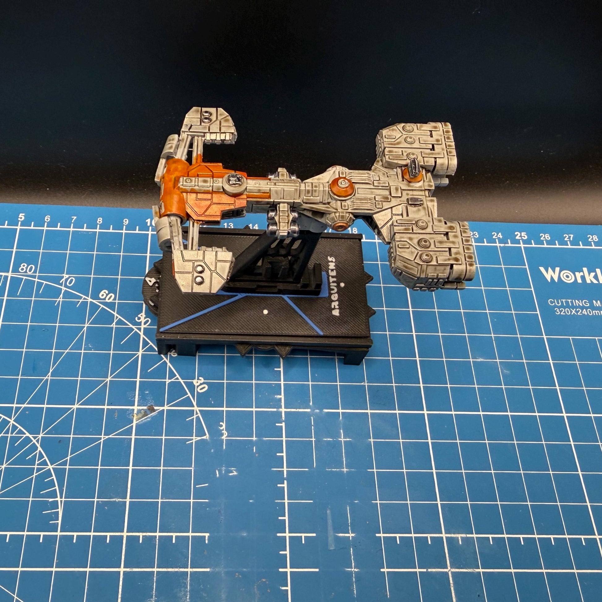 Resistance “Ninka” Free Virgillia Bunkerbuster corvette for Star Wars Armada scale games 82mm