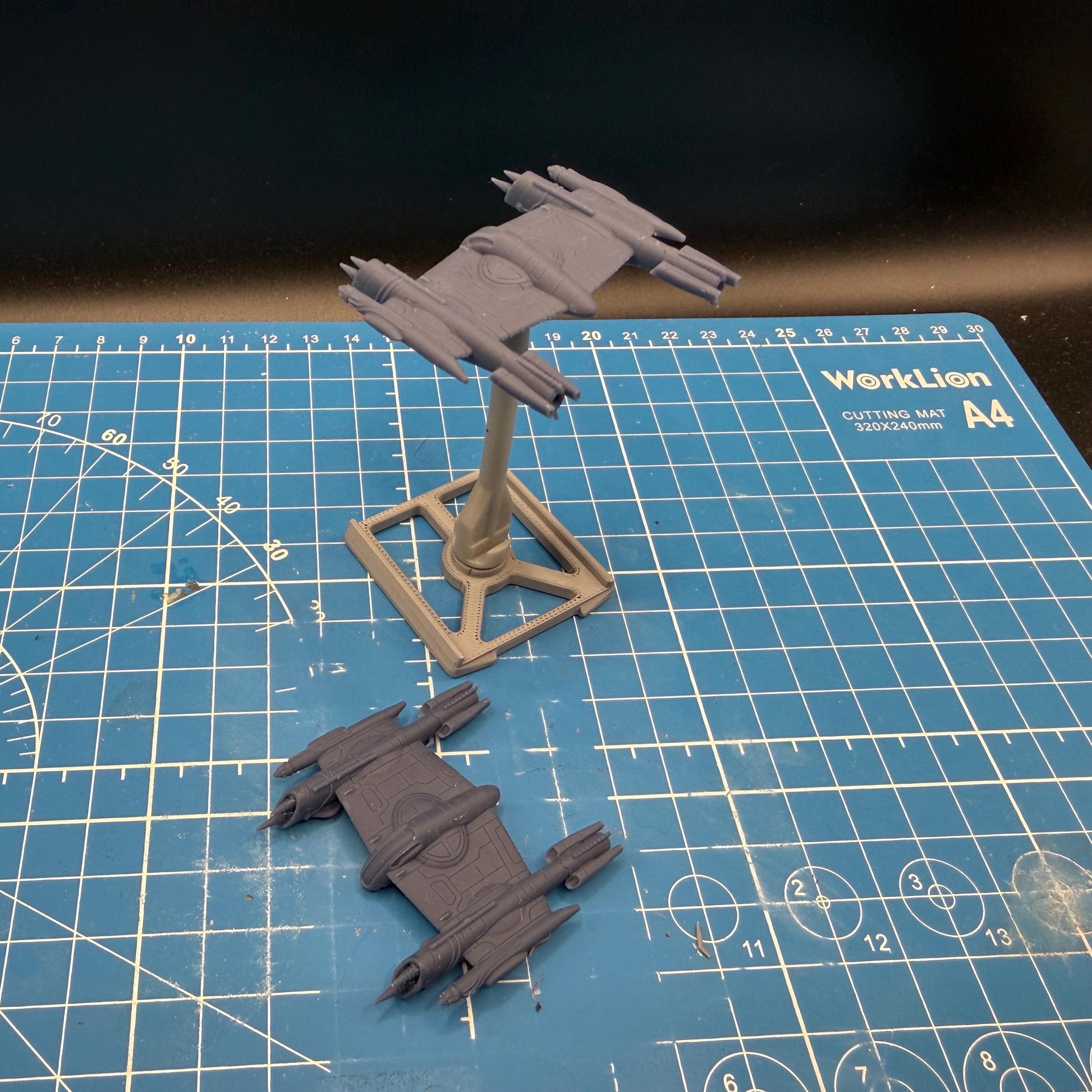 XW scale Scum Rogue Porax fighter (2) for Star wars Xwing Miniatures game