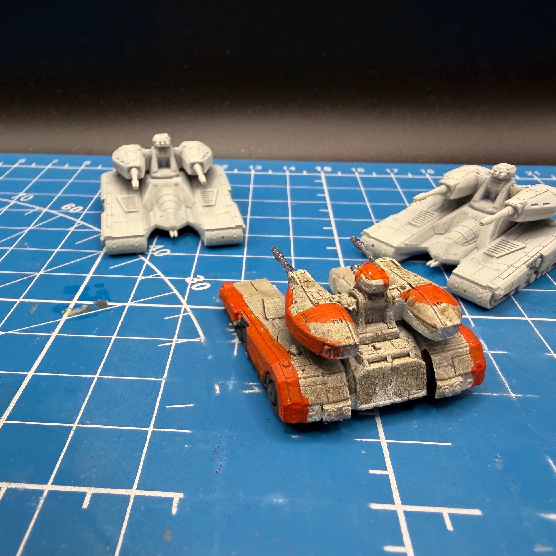6mm Scale Rebel T4-B Heavy Tank Platoon (3)