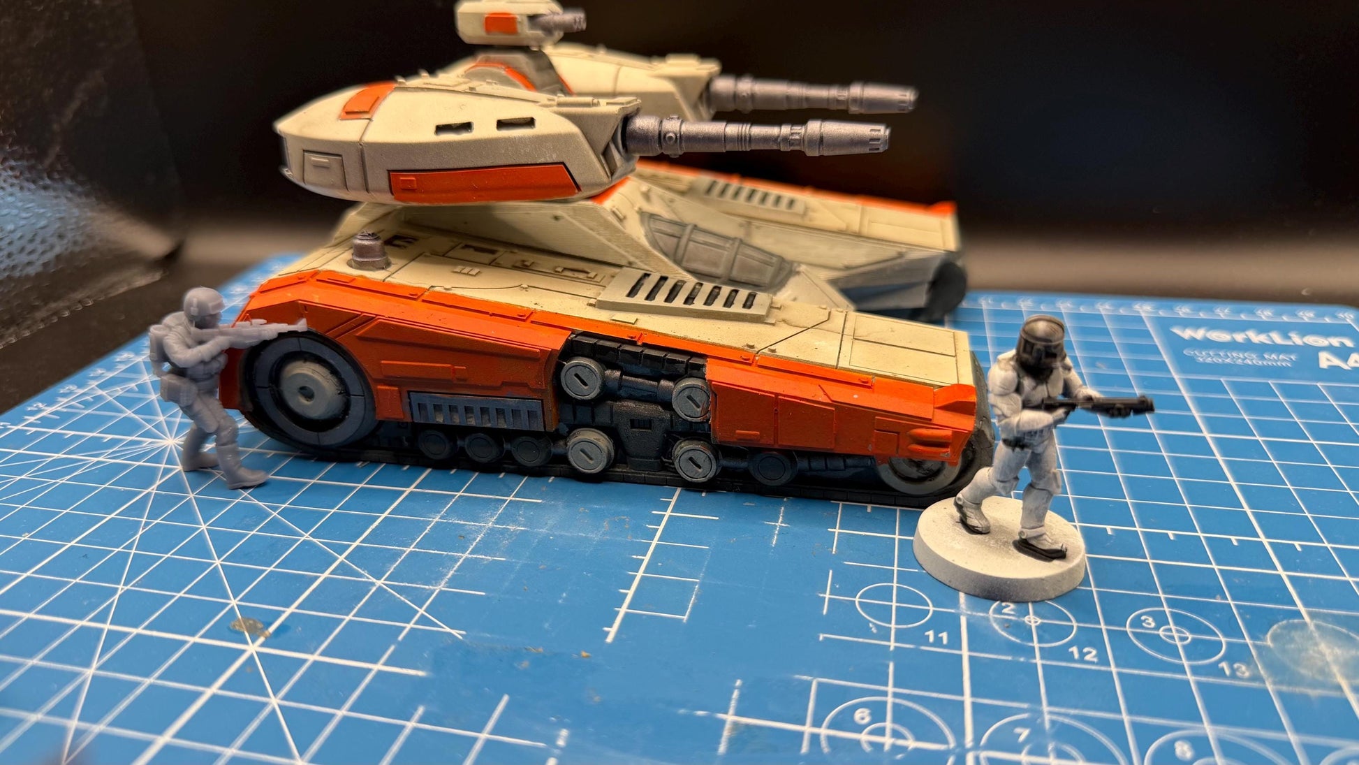 Rebel T4-B Heavy Tank Kit: 35mm Scale Star Wars Legion Proxy