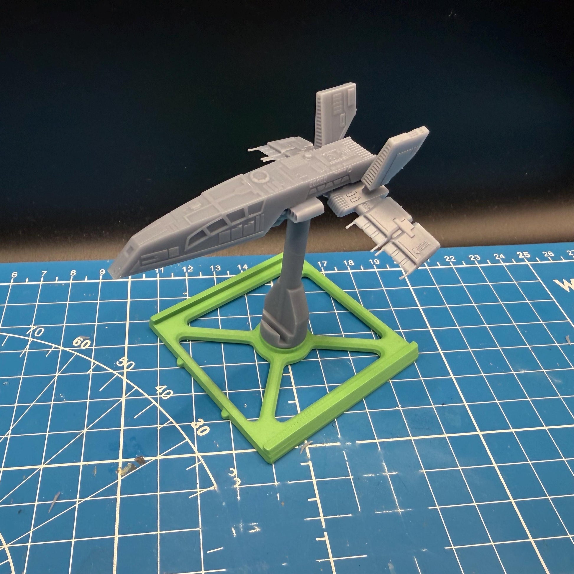 XW scale HWK-290 “Moldy Crow “for Star wars Xwing scale gaming 1/270