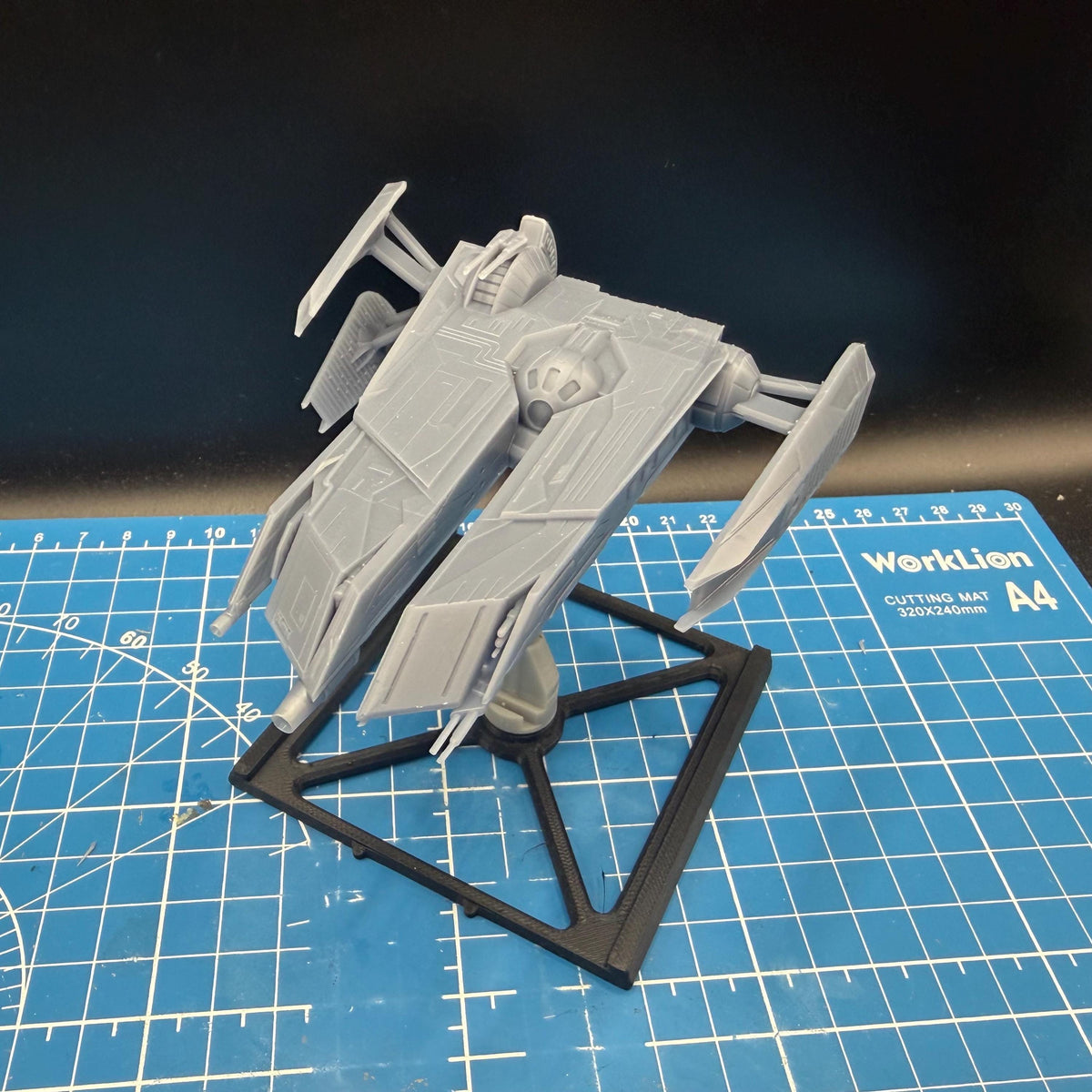 XW scale “Rogue Shadow” Modified transport for Star wars Xwing scale gaming 1/270