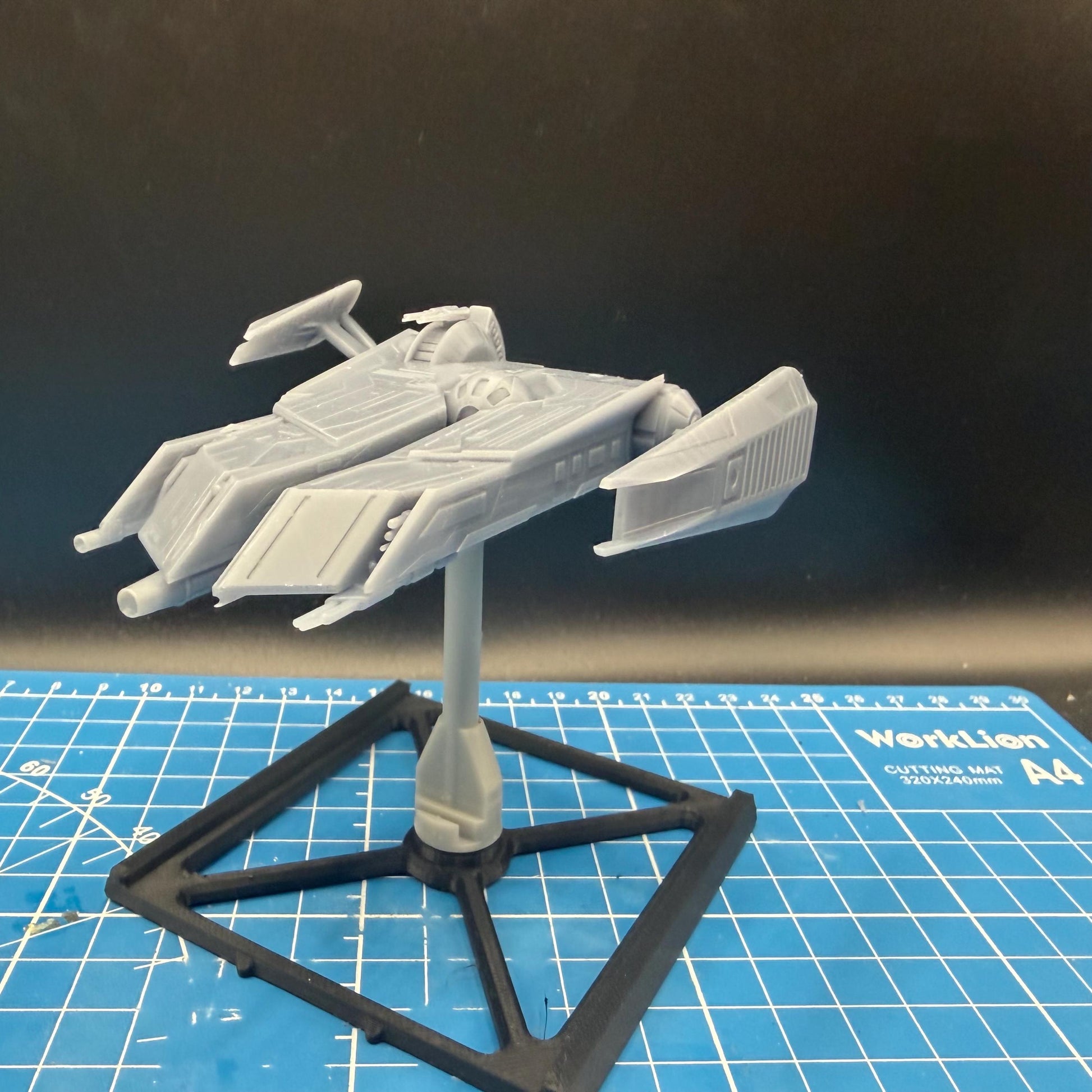 XW scale “Rogue Shadow” Modified transport for Star wars Xwing scale gaming 1/270