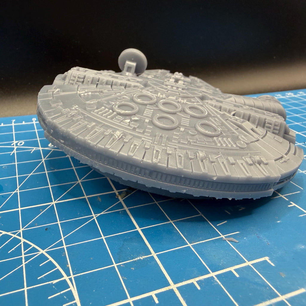 XW scale YT-1300 Millennium Falcon “Original Trilogy” transport for Star wars Xwing scale gaming 1/270