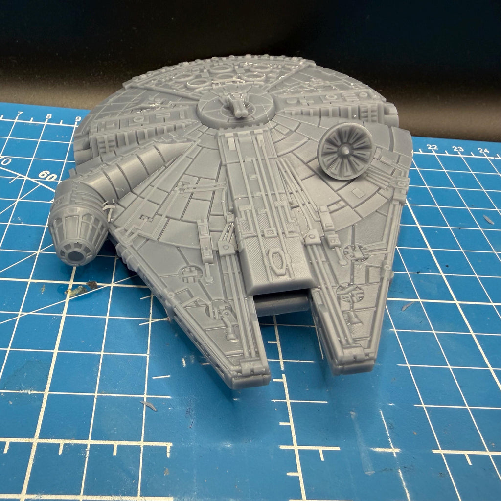 XW scale YT-1300 Millennium Falcon “Original Trilogy” transport for Star wars Xwing scale gaming 1/270