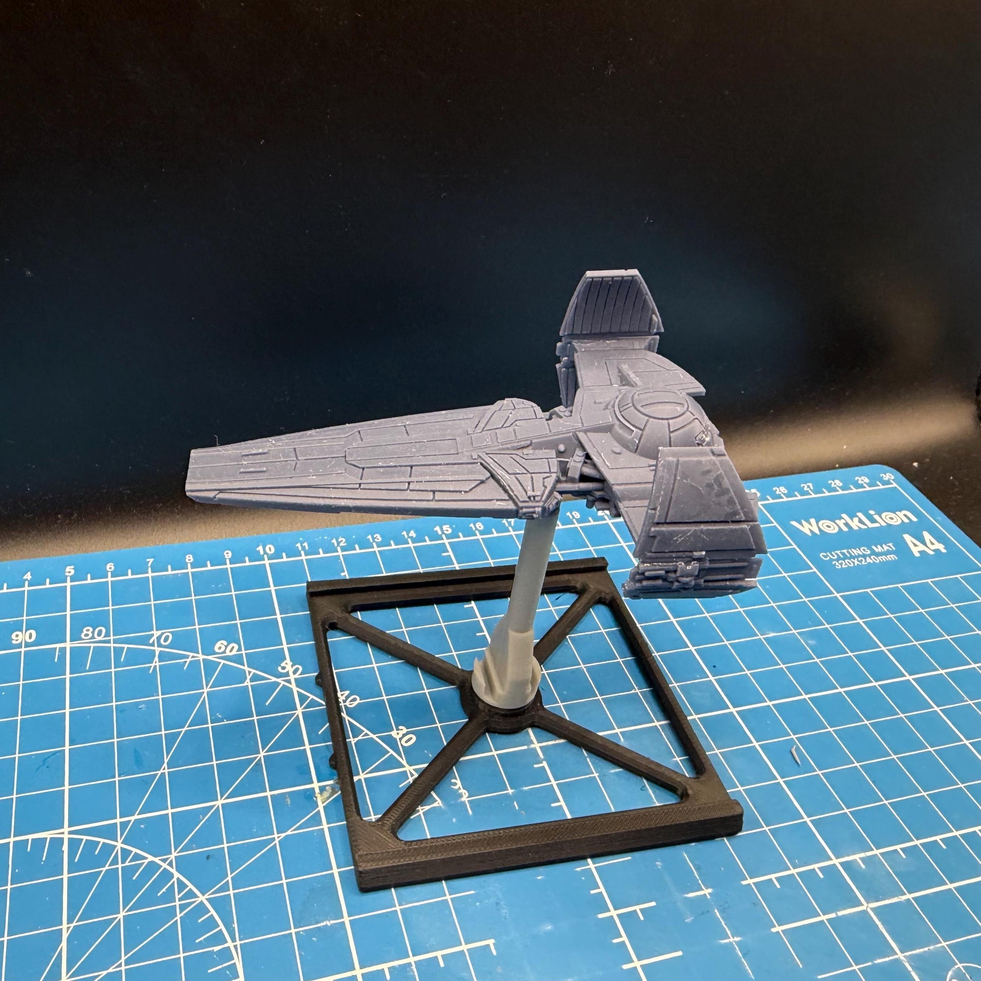 XW scale “Sith Ifiltrator” Star Courier for Star wars Xwing scale gaming 1/270