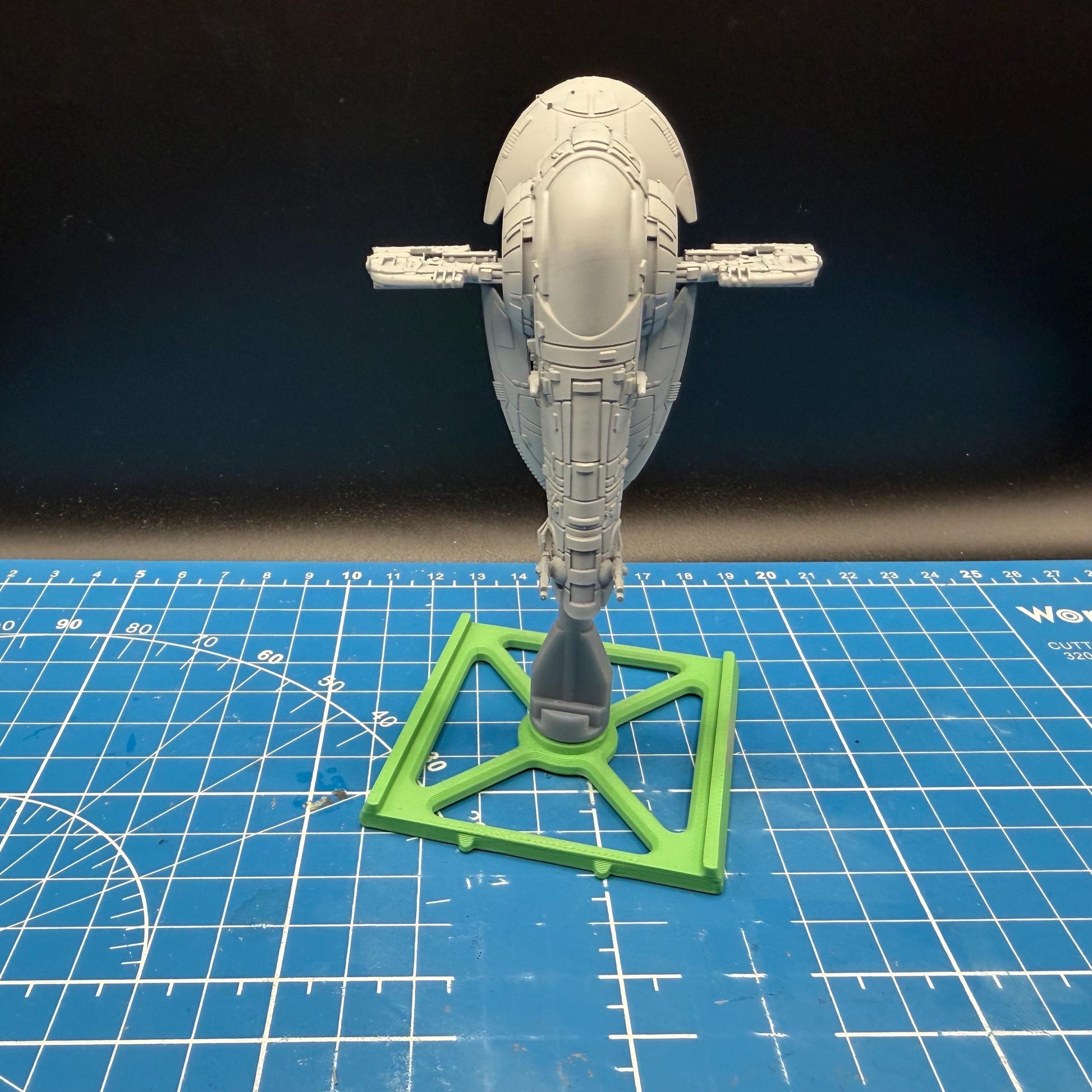 XW scale “Slave 1” Firespray patrol ship for Star wars Xwing scale gaming 1/270