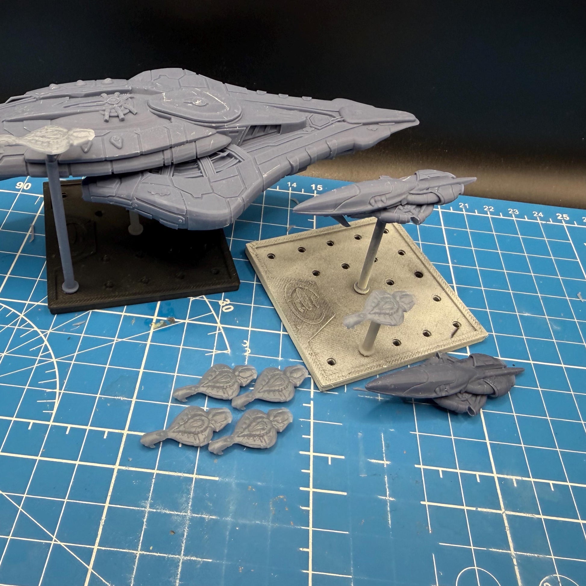Halo Fleet Battles Proxy Covenant DOS Supercruiser Upgrade set for games like Onepagerules Warfleets
