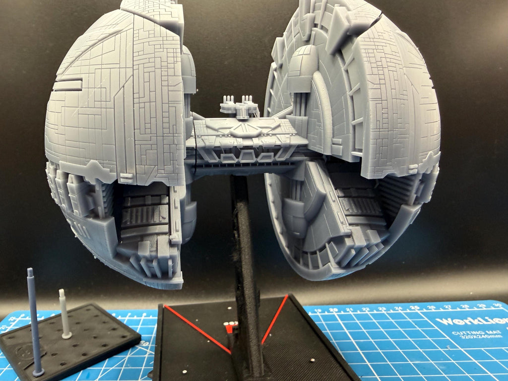 CIS DH-Omni Seperatist Supply Ship for Star Wars Armada scale games 165mm wide