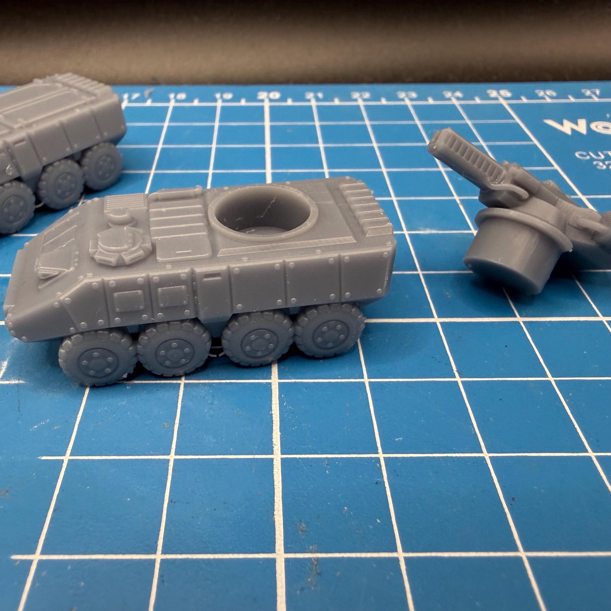 10mm Scale Bushmaster APC /FV Platoon (3) for Full Spectrum Dominance, epic scale games