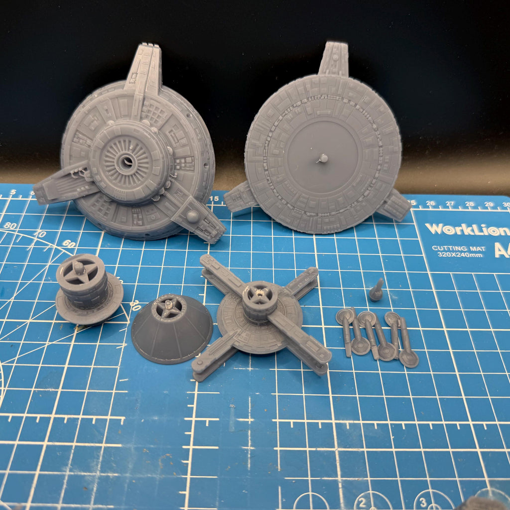 Neutral Armed Station for Star Wars Armada or other miniatures games mm