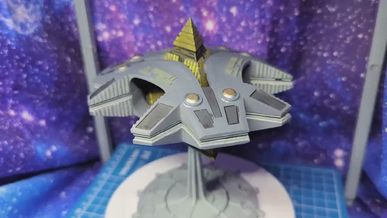 Serpent Empire Pyramid Battlecruiser for Armada Legacy or other Miniatures games 120mm